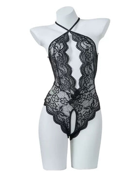 Conjunto de Pijamas Sem Costas de Renda com Meias de Perna e Detalhes em Coração