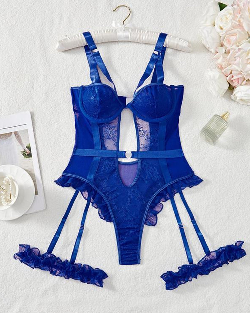 Macacão Pijama Sem Costas com Decote em Renda e Detalhes Elegantes
