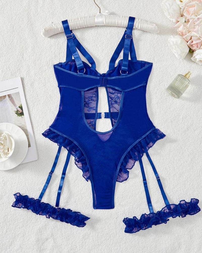 Macacão Pijama Sem Costas com Decote em Renda e Detalhes Elegantes