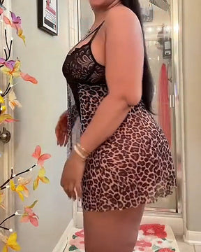 Conjunto de Pijamas Femininos Justos de Renda com Alças Finas Ajustáveis e Decote em V